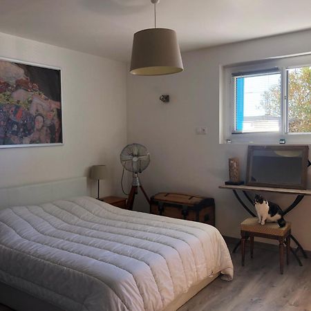 Appartement Sur La Colline Avec Acces Piscine Volx Ngoại thất bức ảnh